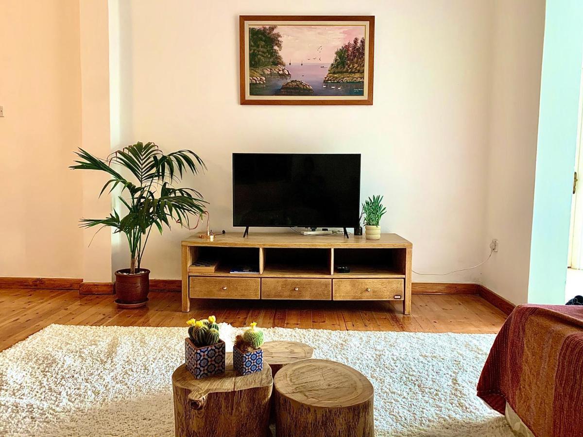 레메소스 The Bay Laurel 아파트 외부 사진